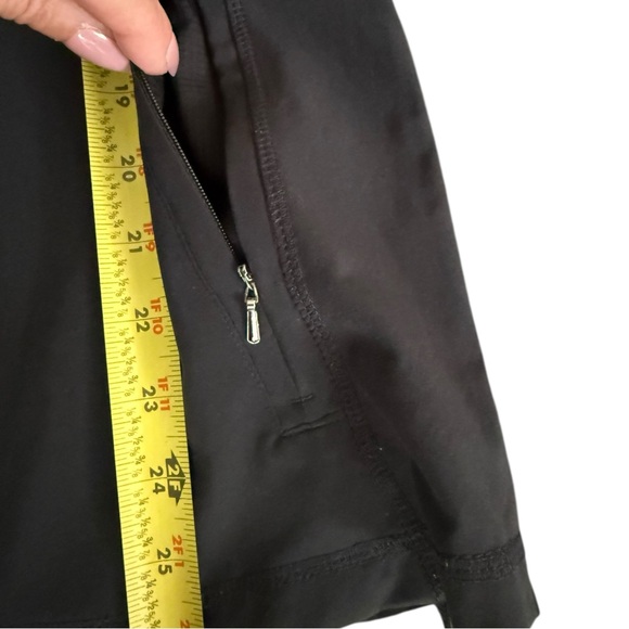 CALIA Women’s Black Sleeveless Soft-shell Lightweight Zip-Up Vest Size Large - Picture 9 of 15